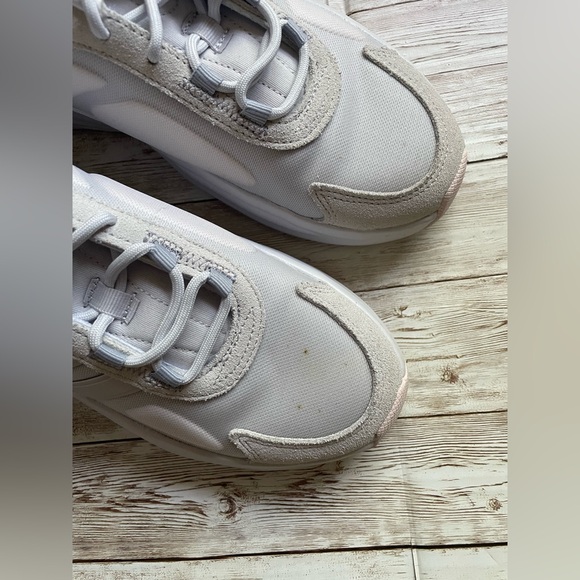 adidas OZELLE Women's Running Shoes 8 - Picture 10 of 16